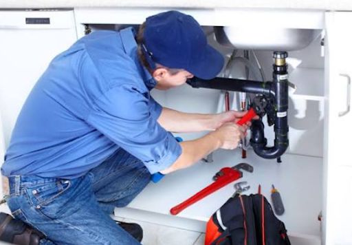 How Plumbers in Coffs Harbour Support Regional Properties Through Localised Professional Service