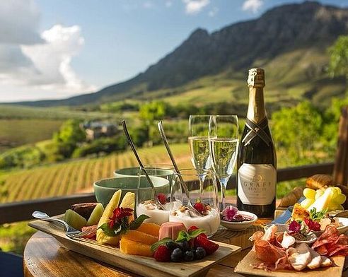Wine Farms in Stellenbosch: Create Unforgettable Experiences Through Vineyard Immersion And Tasting Adventures
